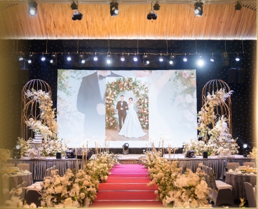 Hệ thống ánh sáng Trung tâm Tiệc cưới Trống Đồng Palace Nam Định – Đẳng cấp & Sang trọng